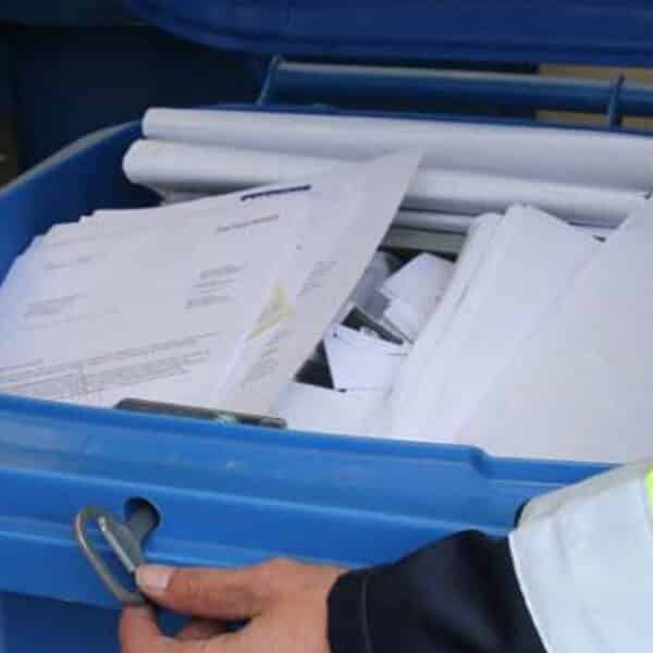 Vertrouwelijk papier container